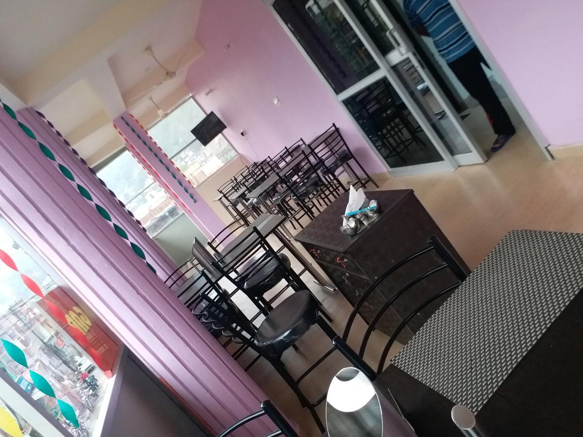 Hotel Ganga Sagar Uttarkāshi Kültér fotó